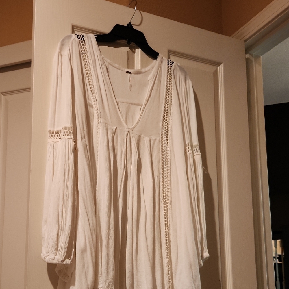 Free People white Puff Sleeve Blouse with Bib Collar